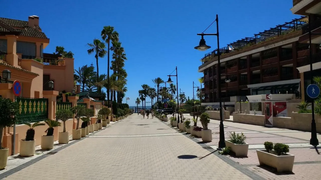 Lorcrimar 2, Puerto Banus Apartment Marbella